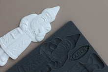 Load image into Gallery viewer, BELSNICKEL - IOD Mould
