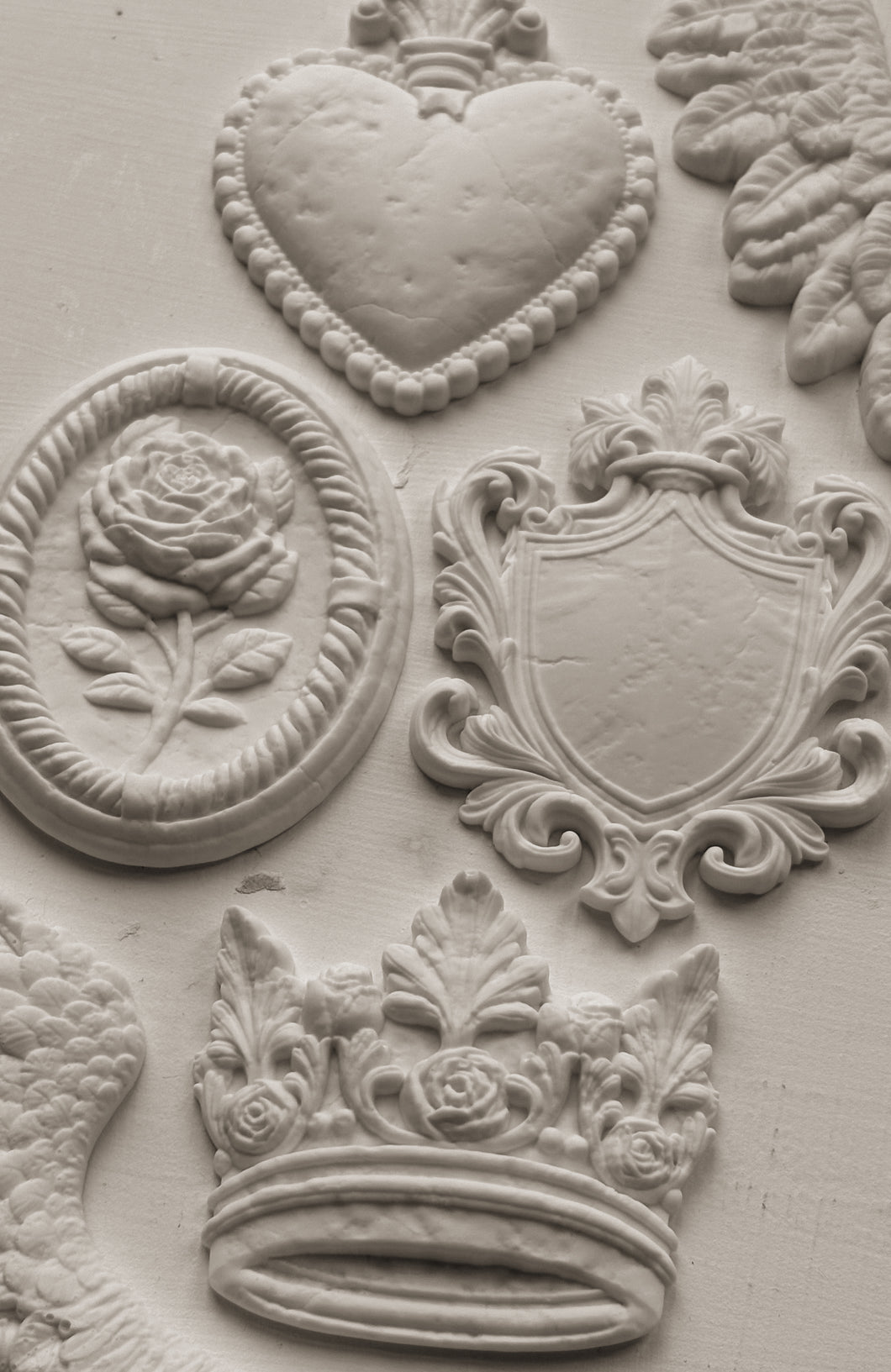 HERALDRY (6x10