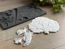 Load image into Gallery viewer, SPRING GARDEN - IOD Mould
